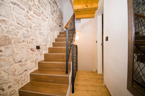 House Olivera - Unit 371322-13