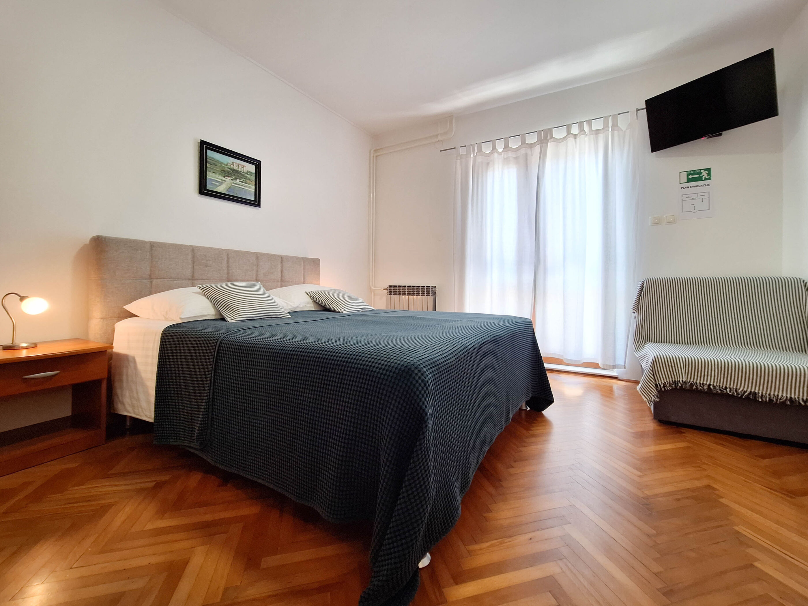 Apartment and Rooms Katunar - Unit 371326-13