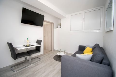 Apartment Ana - Unit 371340-13