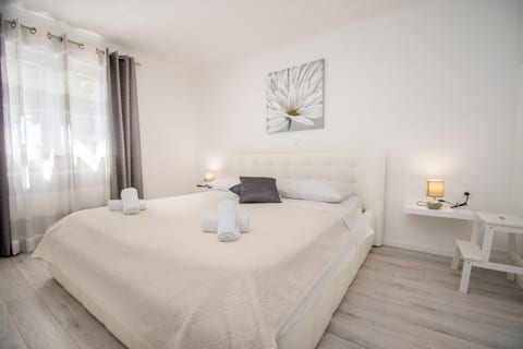 Apartment Ana - Unit 371340-13