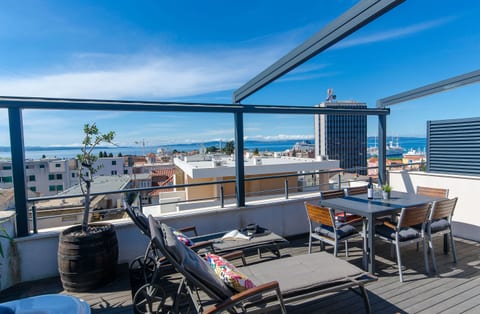 Apartment Jacuzzi Sky - Unit 371344-13