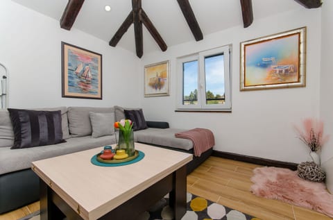 Apartment Jacuzzi Sky - Unit 371344-13