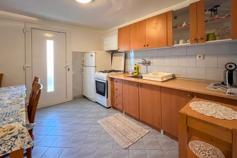 Apartments Franjo - Unit 371350-13