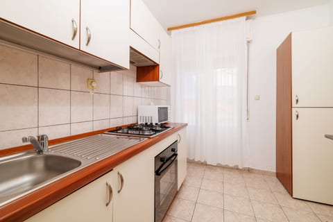 Apartments and Room Petar - Unit 371359-13