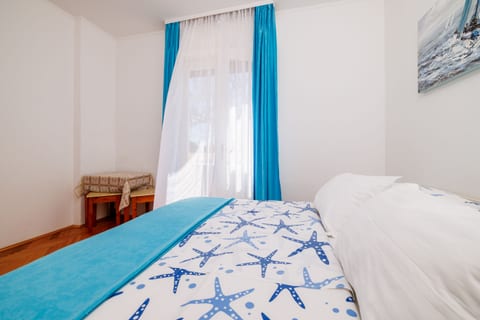 Apartments and Room Petar - Unit 371360-13