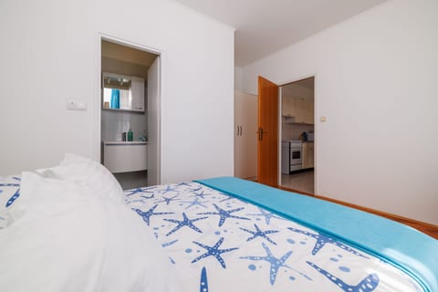 Apartments and Room Petar - Unit 371360-13