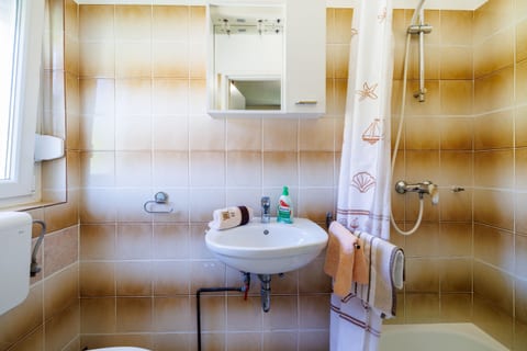 Apartments and Room Petar - Unit 371361-13