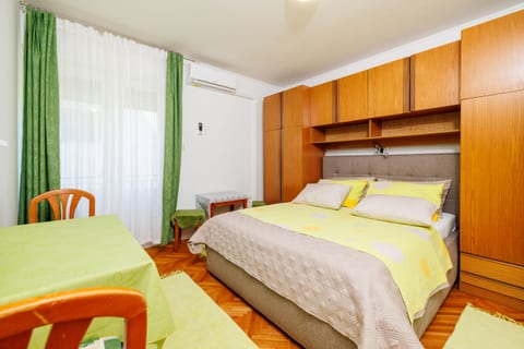 Apartments and Room Petar - Unit 371361-13