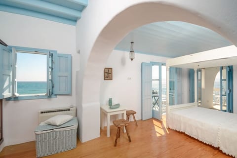 en-suite bedroom #2