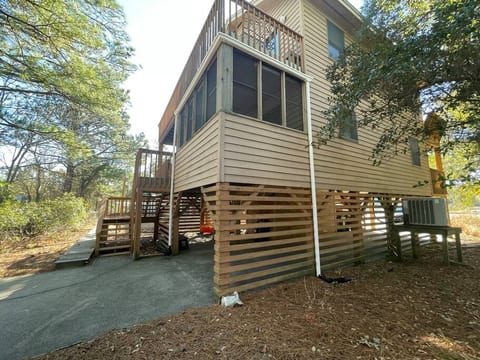 Oceanside Beach Cottage, 6 min walk to the beach
