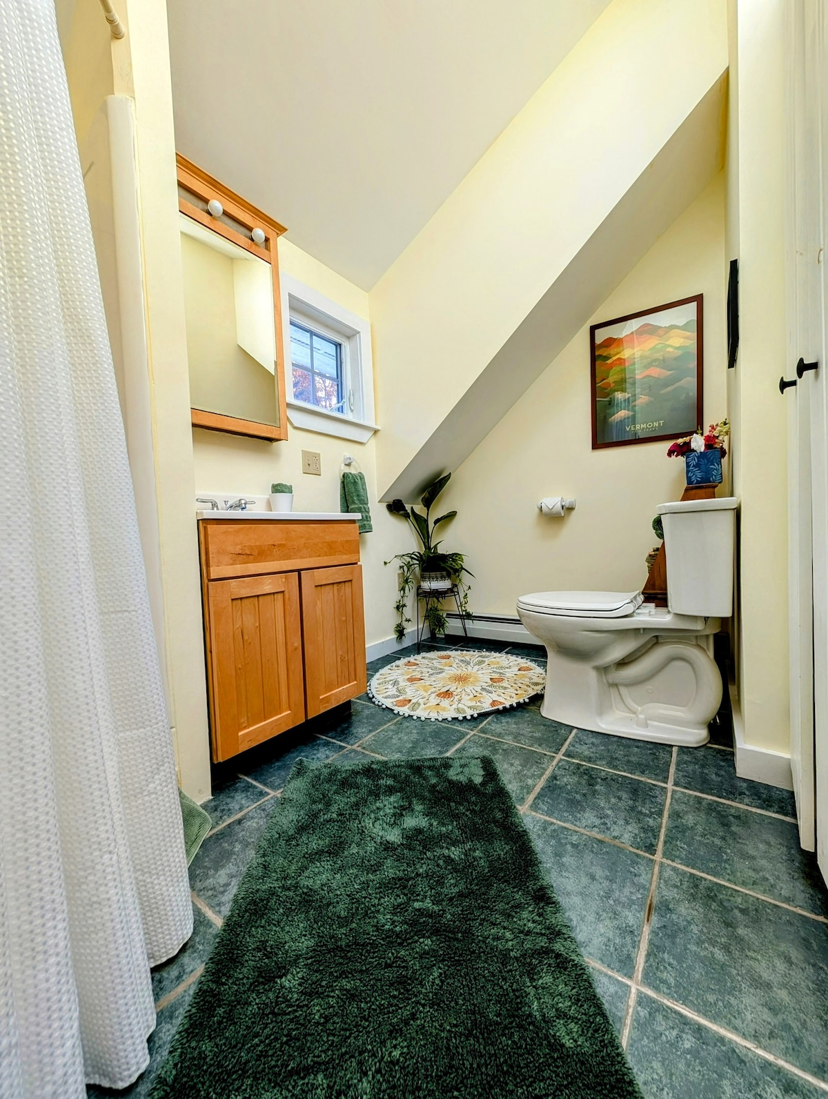 Bright, clean bathroom stocked with all the essentials—plus a little extra to make your stay more comfortable! Alpine Apartment Suite