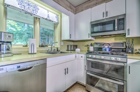 New stainless steel appliances