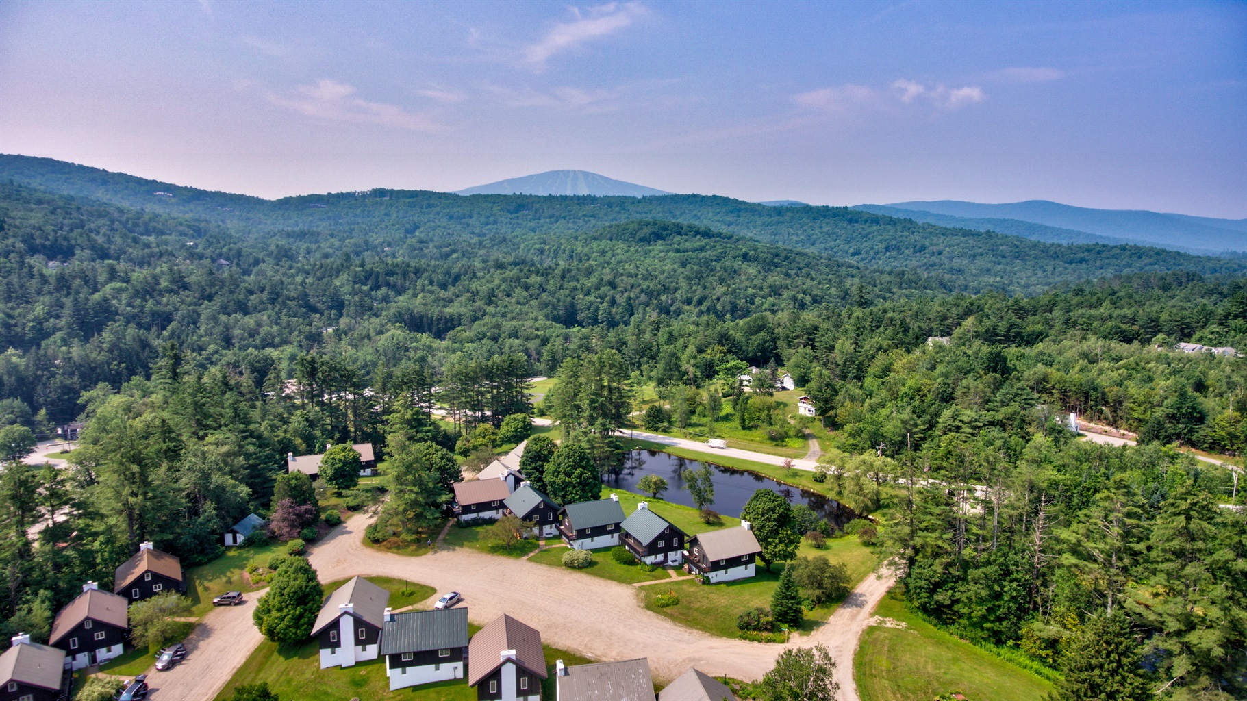 stratton-loft-with-pool/