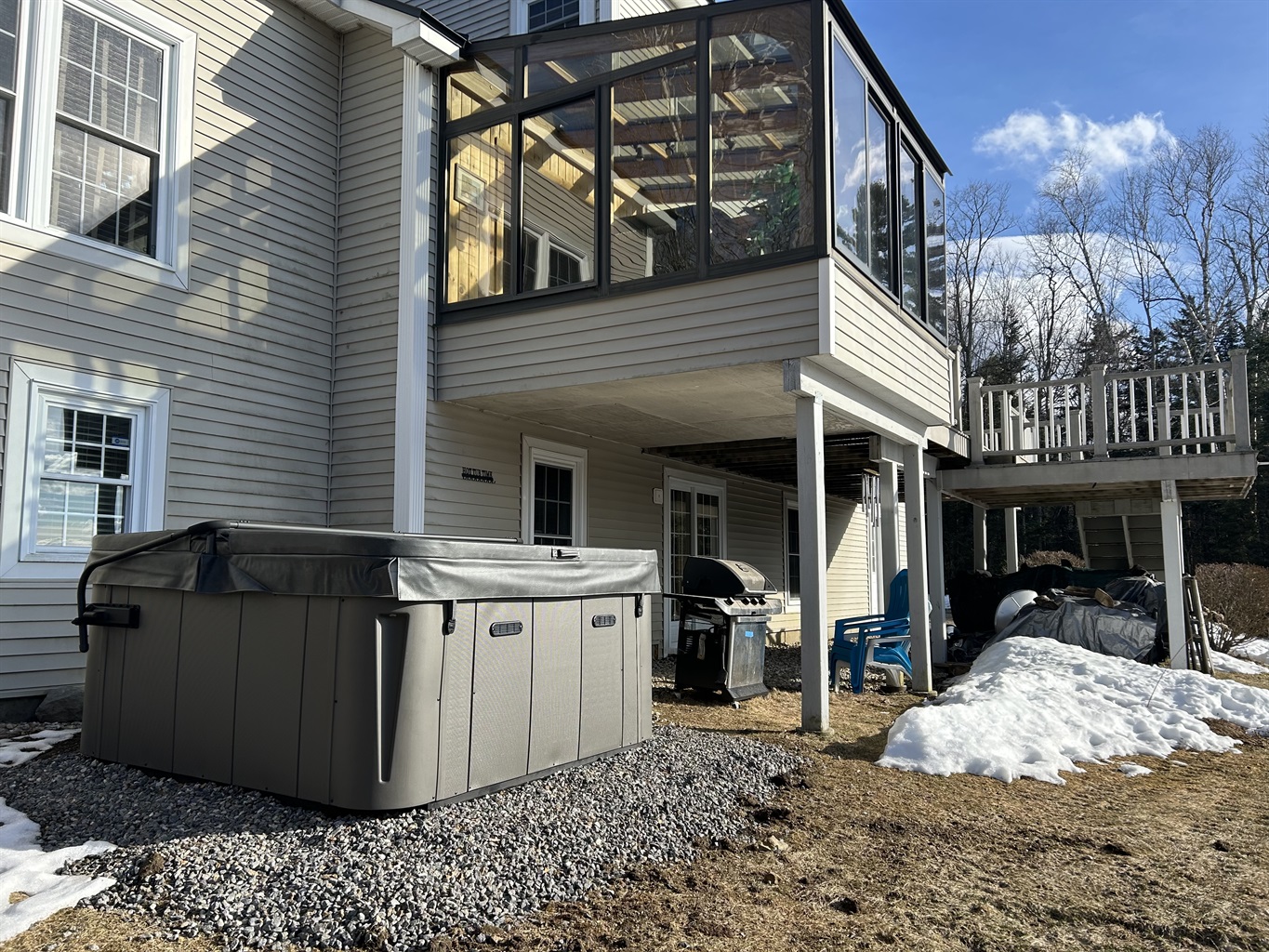 valley-views-with-hot-tub/