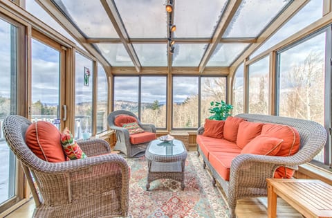 Valley Views with Hot Tub