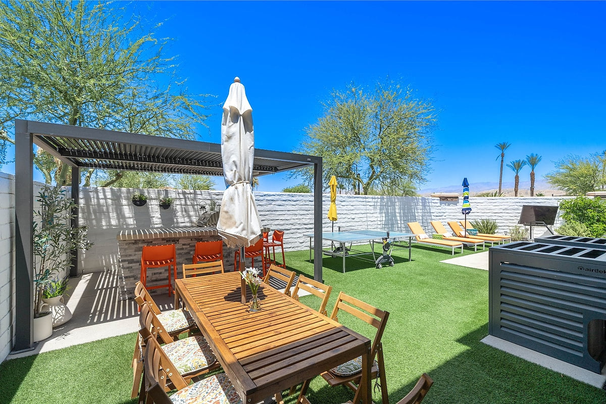 Pool & Spa | Sauna | Game Room | Lakeside Views image 10