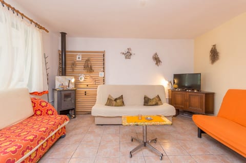 House Lady Anna - Unit 203149-5