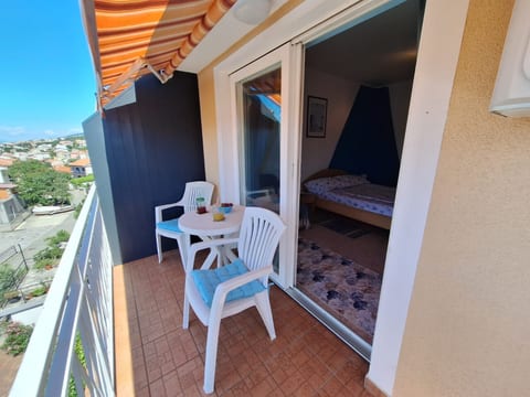Apartments Domino - Unit 371337-13