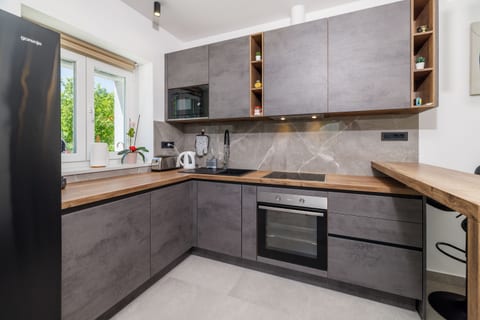 House Amnis - Unit 371333-13