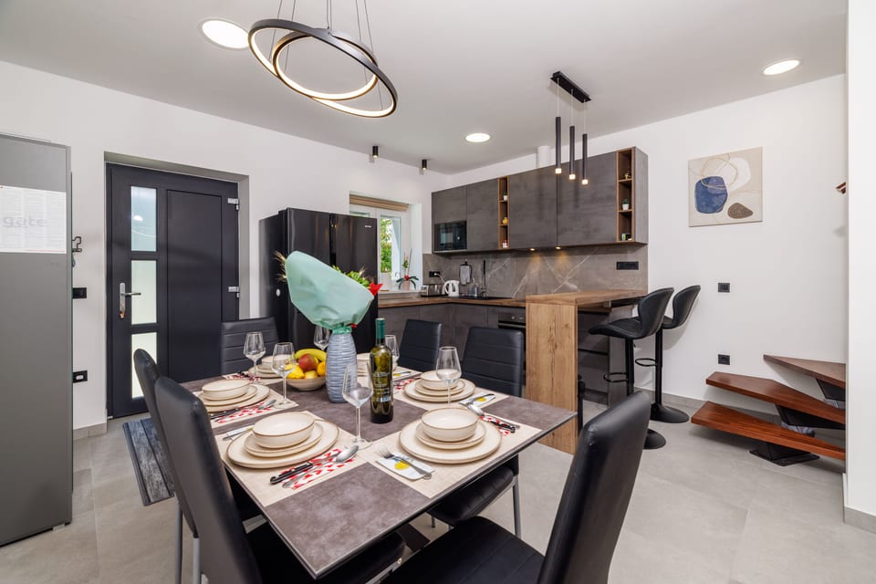 House Amnis - Unit 371333-13