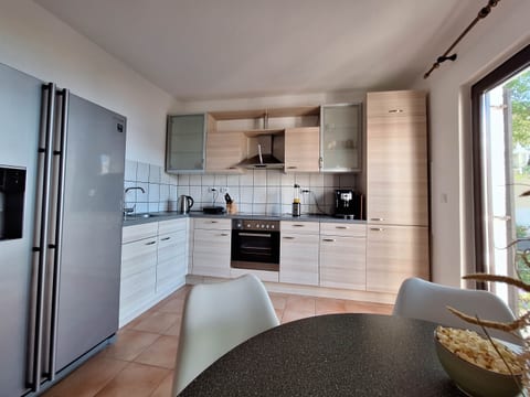 House Gracia - Unit 371408-13