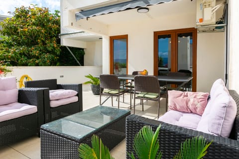 Apartment Panorama - Unit 371435-13