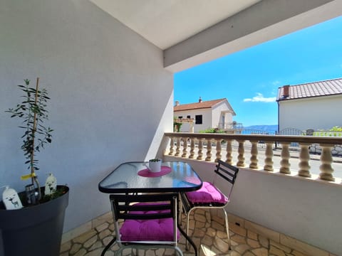 Apartment Drena - Unit 374801-13