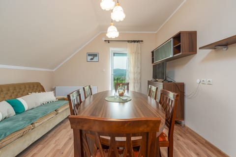House Rose - Unit 374968-13