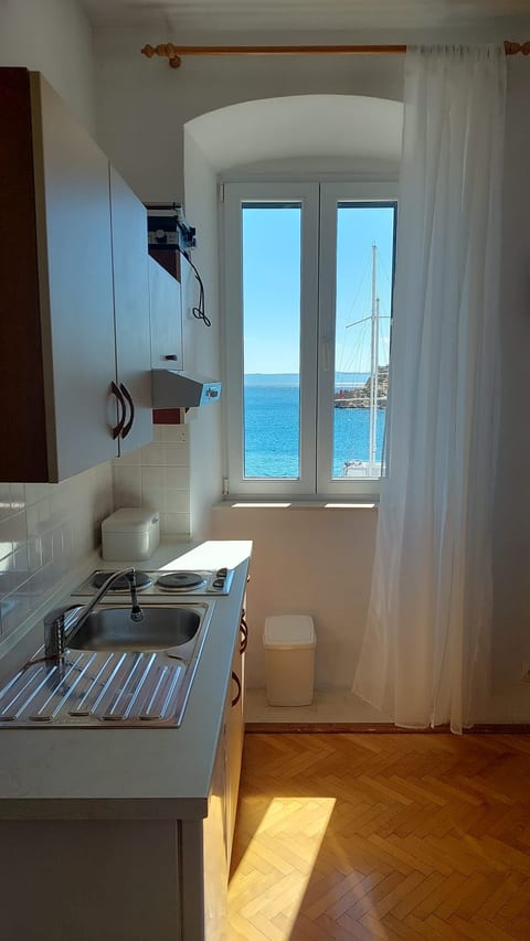 Apartment Port - Unit 375711-13