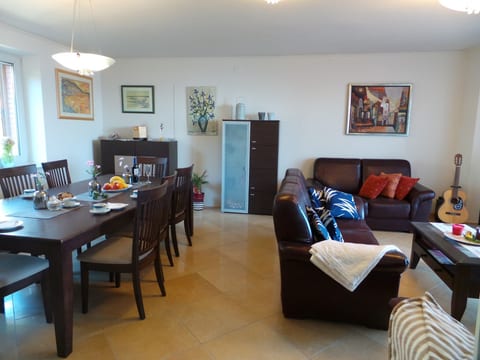 Apartments Rita - Unit 375713-13