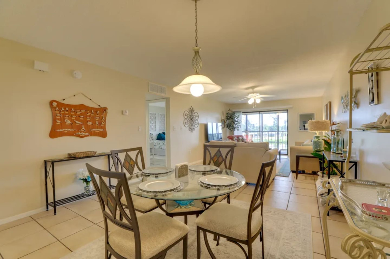 World Class Fishing Beach Retreat w/Heated Pool, Private Beach, Kayaks & Professional Fishing Dock - Port Charlotte