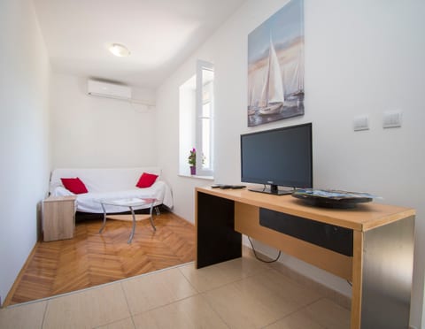 Apartment Stay near Krka - Unit 375714-13