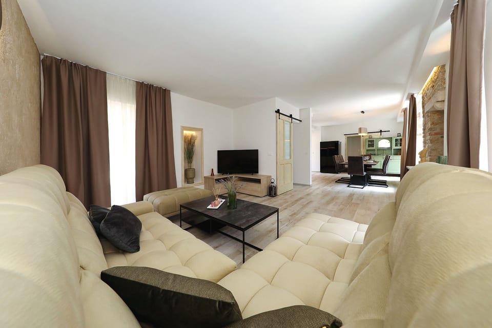 House Bona - Unit 375698-13