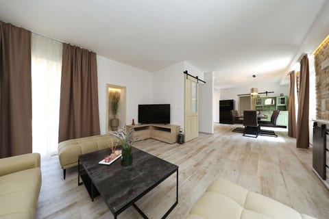 House Bona - Unit 375698-13