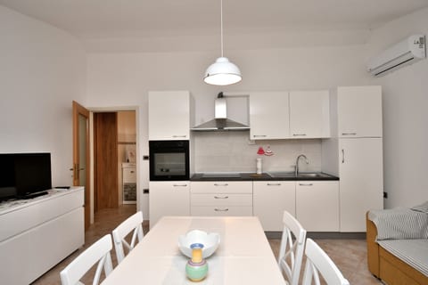 House Ariella - Unit 375729-13
