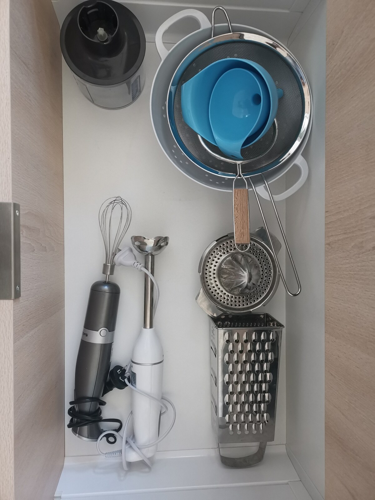 Eco Beach House: 10 min walk to First Surf Beach image 54