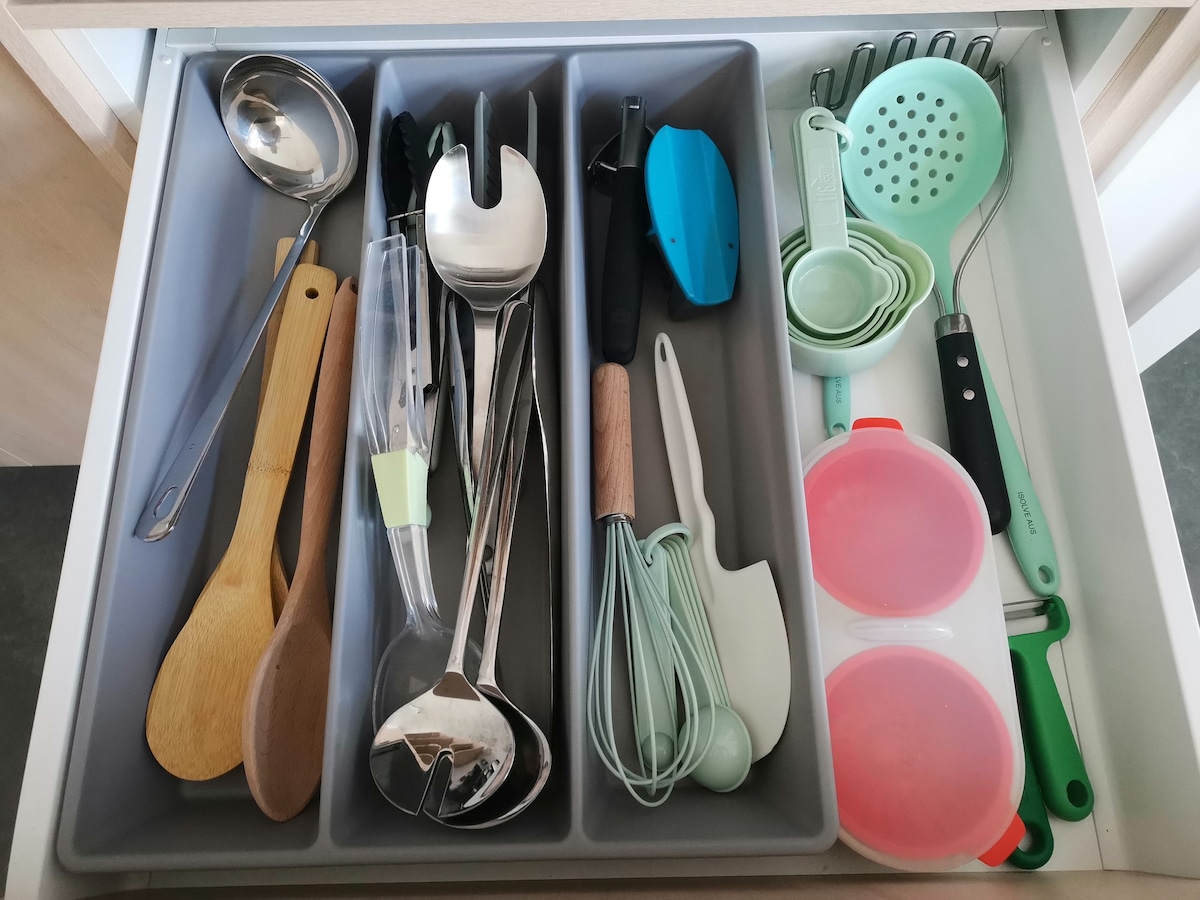 Eco Beach House: 10 min walk to First Surf Beach image 56