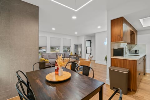 Enjoy this spacious dining table and area by the kitchen and living room! Plenty of space for your entire group to hang out, share fun stories over some food and drink! Welcome to Austin Texas!