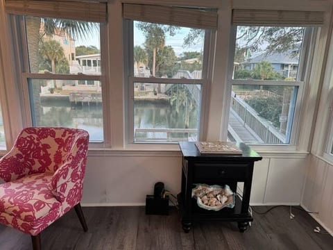 Windows overlook creek