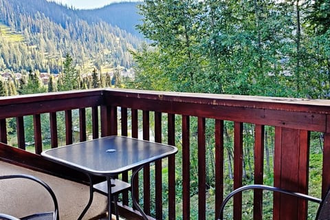 Ponderosa balcony: enjoy the view from the bistro set.