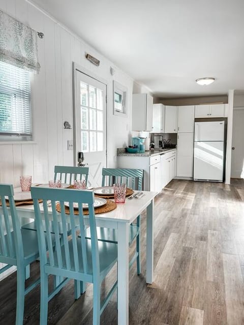 Open kitchen and dining area