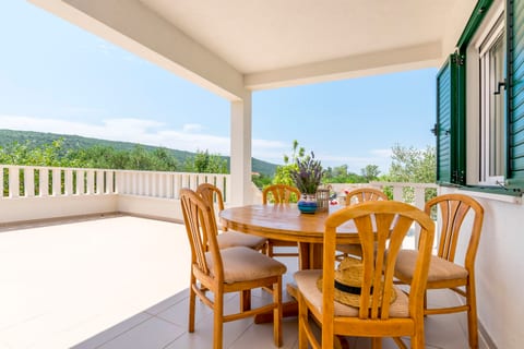 House Aria - Unit 202796-5