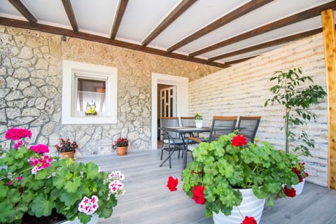 Apartment Luka - Unit 375744-13