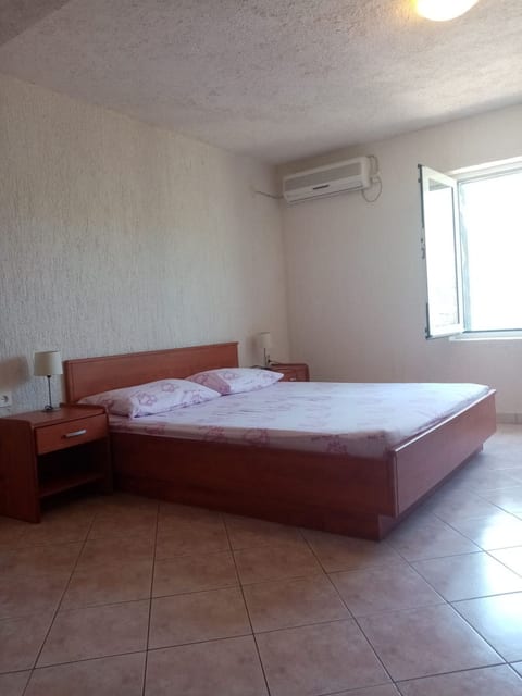 Apartments More - Unit 371201-13