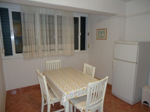 Apartments More - Unit 371205-13