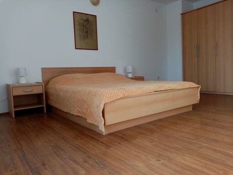 Apartments More - Unit 371205-13