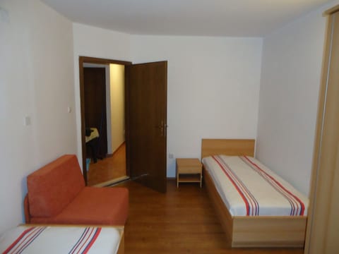 Apartments More - Unit 371205-13
