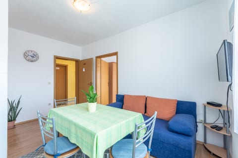 Apartments Mirjana - Unit 375766-13