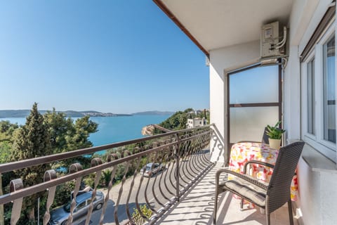 Apartments Mirjana - Unit 375765-13