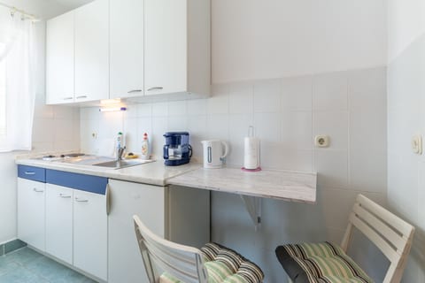 Apartments Mirjana - Unit 375765-13